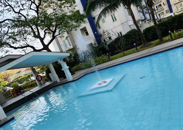High-tech At Grass Residences -2 Persons Only, Quezon *
