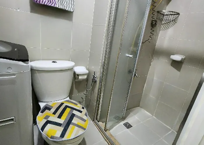 High-tech At Grass Residences -2 Persons Only, Quezon