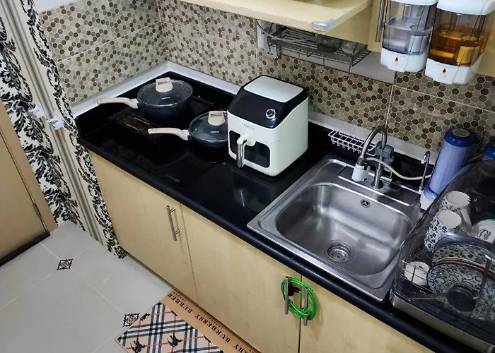 High-tech At Grass Residences -2 Persons Only, Quezon * Manila